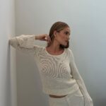 Rosie Huntington-Whiteley Instagram - 🧶
