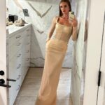 Rosie Huntington-Whiteley Instagram - Selfie series LA style 🤍 Los Angeles, California