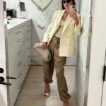Rosie Huntington-Whiteley Instagram - Selfie series LA style 🤍 Los Angeles, California