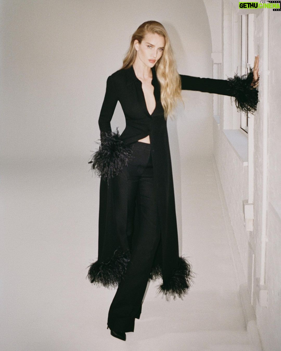 Rosie Huntington-Whiteley Instagram - Spring/Summer 2023 Issue of CR Fashion Book by @pablo.saez
