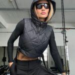 Rosie Huntington-Whiteley Instagram - Alo moves @alo #AD