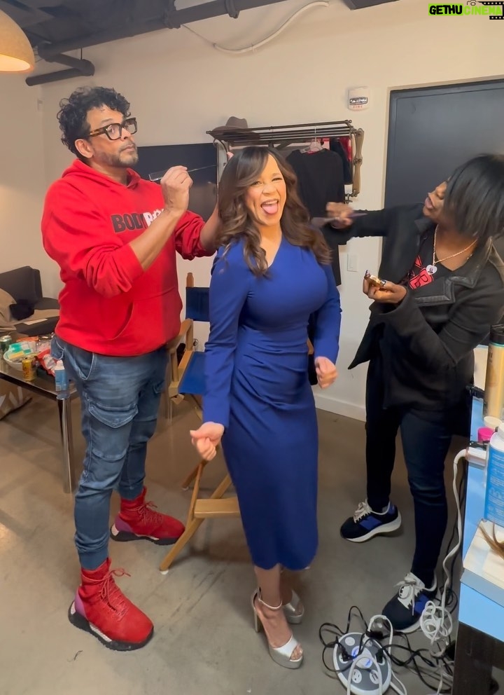 Rosie Perez - 9.4K Likes - My glam team don’t play!!! 🤣 @karendupiche @johnnylavoy love them!!