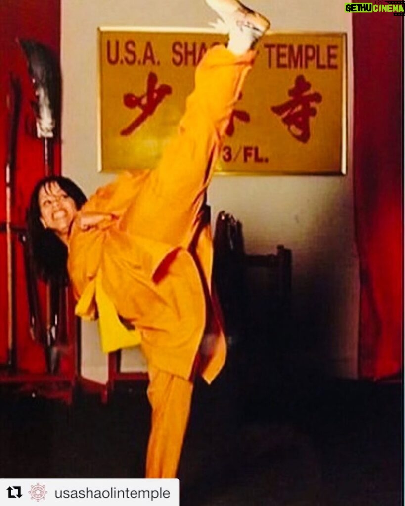 Rosie Perez Instagram - OMG!! What a flashback! Look at the seriousness on my face! I need to get my behind back in the @usashaolintemple! Don’t know if I can kick that high again😬😂. Amituofo Sifu ShiyanMing! Love you always. #shaolintemple sister forever! #stopasianhate #Repost @usashaolintemple with @get_repost ・・・ Happy International Women’s Day! #TBT to our temple sister & actress Rosie Perez showing her incredible CHI 🙏🏼Shoutout to all of our women warriors! #StrongWomen #WomenEmpowerment
