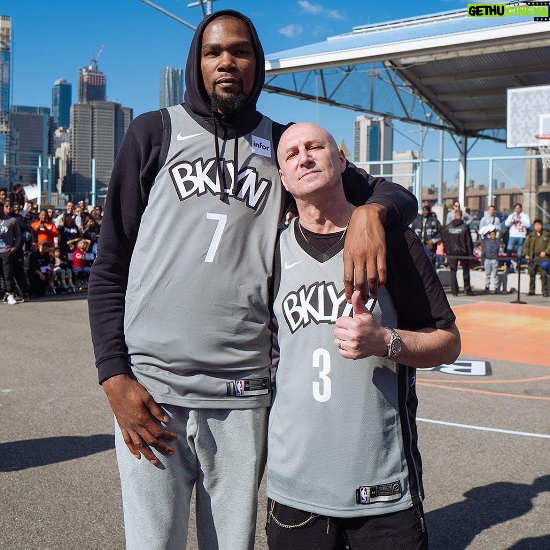Rosie Perez - 3.4K Likes - Yay! Very proud of my hubby @erichazenyc! Go @brooklynNets! #WeGoHard Hoop Dreams : @easymoneysniper
Thank you Sir, I appreciate you...and WELCOME TO BROOKLYN !!! #KD #unguardable @brooklynnets