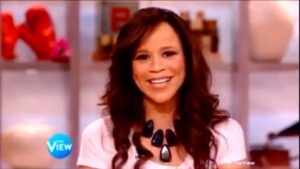 Rosie Perez Instagram - Very sad day for me. Tony Bennett, or, as my father, God rest his soul, would refer to him as “The Gentleman of Jazz“ has left us. Mr. Bennett’s music literally allowed my father and I to connect on a deeper level. #ThePowerOfMusic Thank you to @WhoopiGoldberg and @theviewabc for giving me the opportunity of meeting him. Shout out to @LadyGaga and Mr. Bennett’s loved ones. My deepest sympathies.