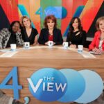 Rosie Perez Instagram - An amazing woman. Amazing loss. Shattering the glass ceiling is a huge understatement. She decimated it. Paved the way for so many. I feel very proud/humble to have known her & to have worked with her. Condolences to her loved ones & the entire @TheView family. #RIPBarbaraWalters