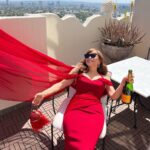 Rosie Perez Instagram - We did it!!! And don’t believe the hype - it takes a village!😂🤓… Thanks to all @csiriano @johnnylavoy @karendupiche @noellesuarez @skinbymamie @newbloomderm @visonpr @so_tar_gone @victoryboxingnyc . Thanks @theacademy #oscars!