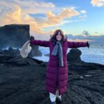 Rosie Perez Instagram - Look at this place! #onlocationshoot! #Iceland is freaking stunning! A dream come true to be here. Love it here! And I hate traveling! 😂 Thx @kaleycuoco @flightattendantonmax @hbomax ! Wish my hubby @erichazenyc and my friends and family were here to share this experience with😊❤️… Mkup by @ashleybeverly