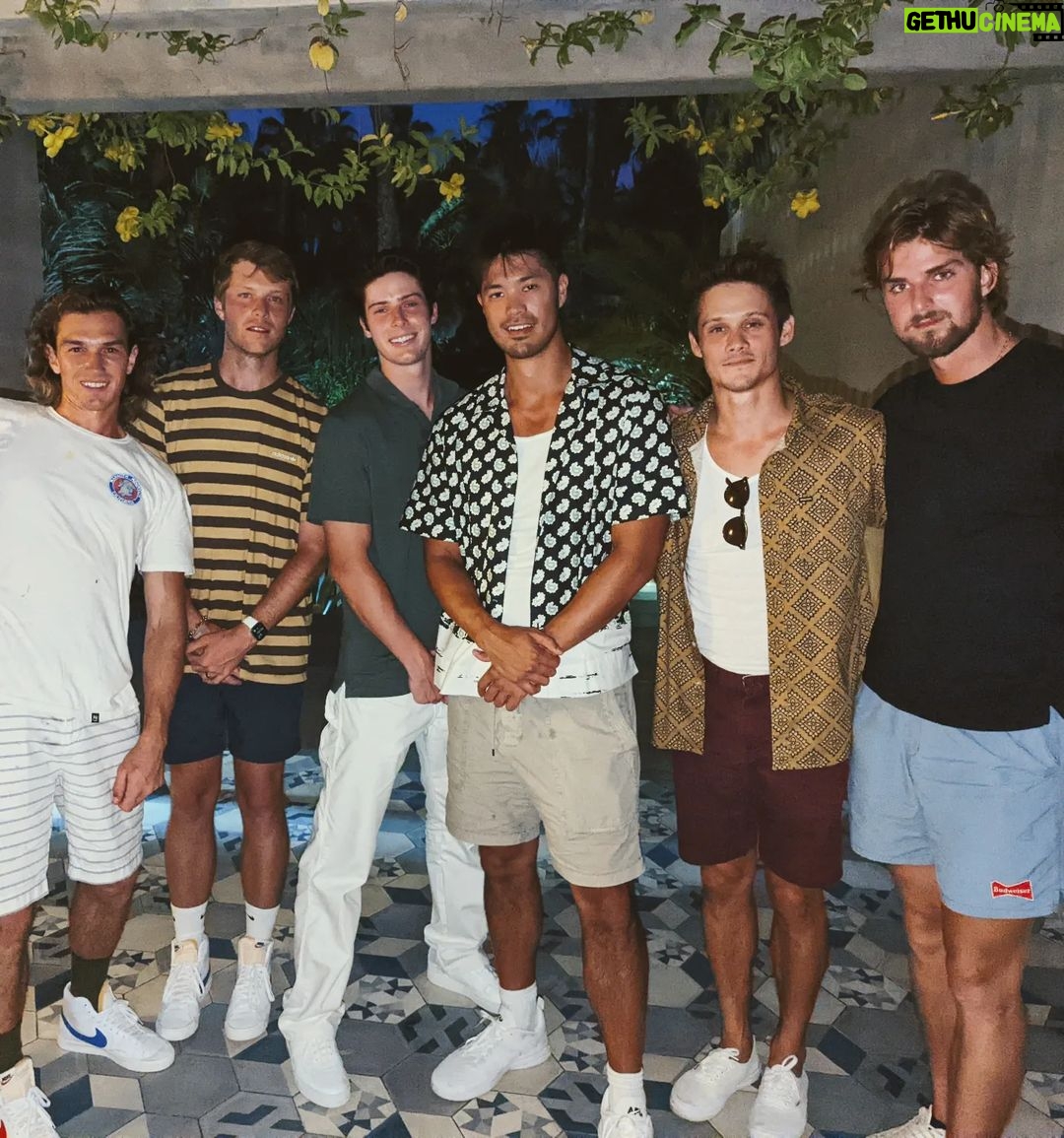 Ross Butler Instagram - pov: we asked you to take a picture of us but we couldn't agree on what vibe we were going for and now you're getting annoyed and frankly appalled with the knowledge that were going to post the 27th take of the photo and act like it was candid and that you're probably not even get the photo credit. Definitely not what happened Legendary Cabo trip with this collection of extraordinary gentlemen 📸: @welikesam @revolveman #revolvesummer Cabo San Lucas, Mexico
