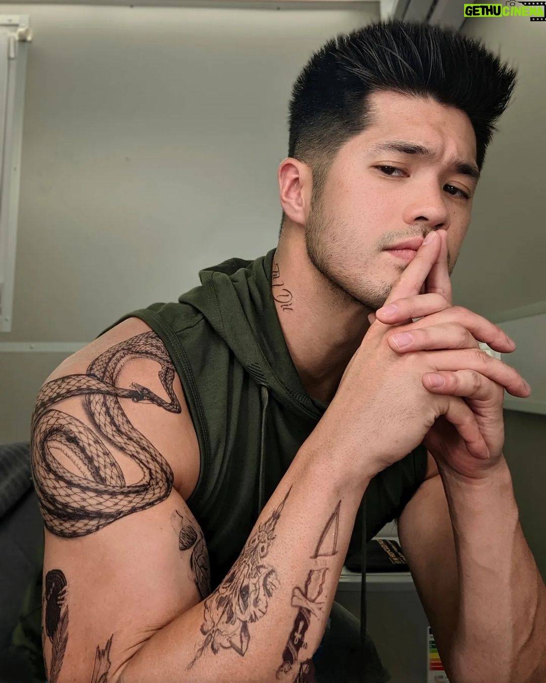 Ross Butler - 223.1K Likes - Into the ether, I watched the moon through it's many phases.
I swear I met the reaper, at least one of his many faces.
He showed me new meter, lead me through many times and spaces.
He named me seeker, climbing back into gods good graces.
After barren peaks, he pointed down the ravine.
Through bogged swamps I creeped, yet he proclaimed me clean.
In dark matter I found sleep, 'cross my eyes he shone a beam.
When I succumbed beneath, he slipped us soundlessly through the seams.
I awoke in dew, seen I'd escaped from perdition.
Beneath budding yew, he'd laid me post expedition.
On his adieu, escaped from me the question,
"What have you to gain from this mission?"
"my service, rend. balance score.
perceptions bend. vision poor.
what mend if flesh unscored.
see end -- savour before."
I started writing these words in my latest character, Kayden Williams. It was a weird cross section of my mental state, blending his with something that is still in me. I waited till the end of shooting to finish it as I didn't know what I was trying to say with this thing, and because of that didn't know how it would end. But as we are now wrapping, the last stanza almost wrote itself.
I don't consider myself a "method actor," consciously changing my real life behavior to change my character's behavior. Rather, I feel the other way around. Living everyday with the words and feelings and thoughts of the character in turn affects my real life. And some of the most interesting experiences I've had in life are creating in these states of flux, then looking back months later to observe these creations born from psychological cross sections. The mind is a powerful thing and art we create is the pure distillation. So here's to another time capsule and a picture to grab your attention.
Anyways, can't wait for you guys to see this movie when it's done. Seriously. Thanks for stickin around.
"That's a wrap!" 🎬