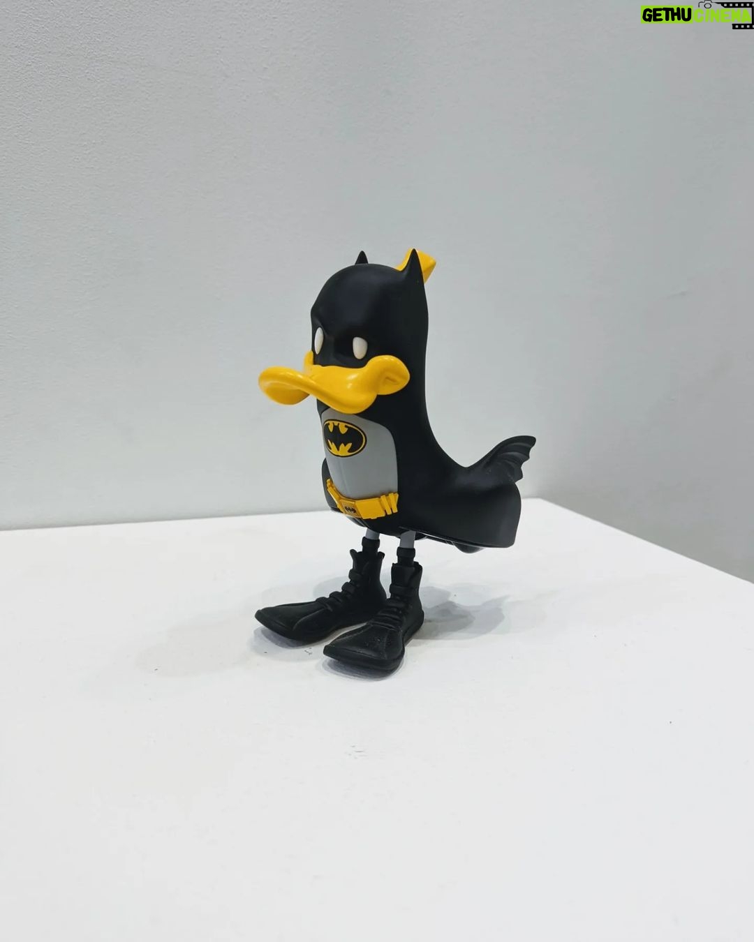 Ross Butler Instagram - I love South Korea! π«°π½π«°π½ I can't think of anything witty to say, the plane is taking off and I'm too sad because that was the last time I'll ever see Batduck. I'll never forget you Batduck. Seoul, South Korea