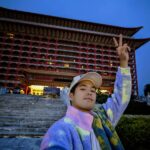 Ross Butler Instagram – wrapping as the sun comes up. love a night shoot.
P.S. i didn’t write a new year post earlier as I’ve been increasingly taking more time for myself offline. But now that it’s 6:30am at the end of a full day of work shortly after my sixth cup of coffee now felt like the right time.
I’ll prob go through my photos this year and throw up some cool things I did etc etc but from all my experiences this year, this is all I have to say:
Fail.
Whatever hobby you’ve been wanting to pick up, whatever story you’ve been wanting to tell, whatever dish you’ve been wanting to make since you saw that one minute clip of a recipe on instagram, just do it and I promise you the failure is so much more rewarding than not doing it at all.
I know I say this a lot but I really mean it. The last couple years I’ve let go of all my inhibitions and just learned whatever I wanted to learn on YouTube or Duolingo and I’ve been much happier for it. What you’ll learn is that everything is connected. Everything you learn is connected to what you already know and everything you’ll ever know. Every new skill, every new perspective allows us to enjoy life in a new light. Don’t let the fear of failure keep the gates closed.
I don’t know if half the things I say make sense to you but if anything, I truly hope you all find happiness and purpose in this year, in this life.
I love you.
Te amo.
Ti amo.
æˆ‘æ„›ä½ ã€‚
أنا Ø§ØØ¨Ùƒ. Taipei