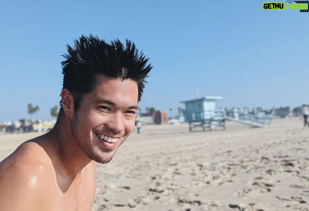 Ross Butler Instagram - #ad LA summers are long but don't last forever. Used some new cool features on my @googlepixel to capture my last November beach day before heading off for my next adventure. #Pixel6 Venice Beach