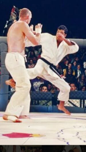 Royce Gracie Instagram - Fighting is about a strategy. MMA is not all about brutality.
- @realroyce 
.
#ufc #first #champion #mma #history