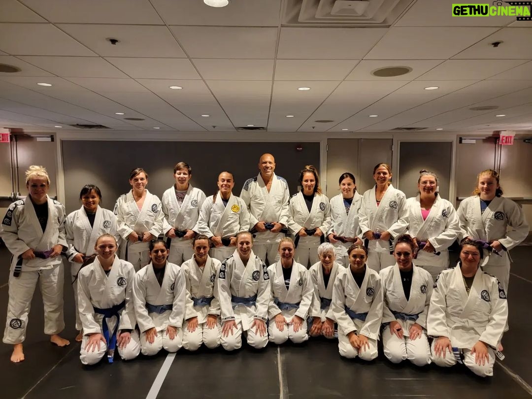 Royce Gracie Instagram - Day 3 of RGJJN gathering start with @fabriciocamoes and finish with @ramon_jbb #heliogracie #graciejiujitsu