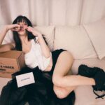 Rozalin Instagram - @negativethree_official 최애의 부츠 …👢 예쁜선물 감사합니다🫶🏻🫶🏻🫶🏻 #negativethree