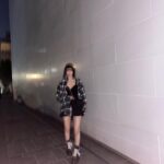 Rozalin Instagram - 🧏🏻‍♀️
