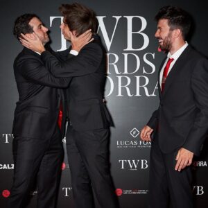 Rubén Doblas Gundersen Instagram - EL AUTENTICO GOLEM DEL CONTENIDO AUDIOVISUAL ONLINE

📸 @leogerzon

Gracias por organizar esta gala benefica @bonaventura_clotet  @the_whitebook