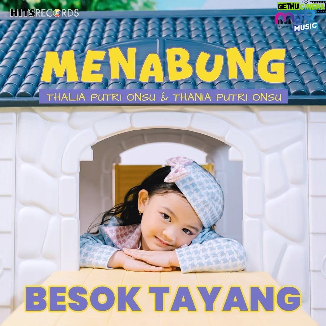 Ruben Onsu Instagram - BESOK YA " Menabung " @thaliaputrionsu & @thaniaputrionsu 🤍🤍 . #rubenonsu #bensu #realbensu #justruben #jalani_nikmati_syukuri #janganlupabahagia #senyuminaja #rezekigakketuker