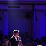 Ruben Onsu Instagram - Setia Menunggu @konser25tahunbadai @betrandpetoputraonsu . terima kasih @badaithepianoman dan semua tim atas kesempatan nya awalnya waktu di kasih tahu ini lagu nya wah saya ragu, tp saya cuman bilang, diskusi dulu sama onyo ya, dan sampai dirumah saya kasih tahu akan ada konser bersama salah satu musisi hebat uncle Badai yg lagu2 nya dia suka dan saya kasih tahu judul nya dan tanpa pikir lama onyo langsung jawab " iya onyo mau ayah " wahhhh kaget bgt sihhhh sama anak ini, dan semenjak onyo 17 tahun saya selalu ajak dia untuk menentukan pilih, gunanya supaya apa yg dia pilih dia hrs bertanggung jawab ketika mennyanyikan 🤍🤍🤍 . #rubenonsu #bensu #realbensu #justruben #jalani_nikmati_syukuri #janganlupabahagia #senyuminaja #rezekigakketuker