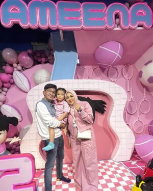 Ruben Onsu Instagram - HBD @ameenaatta panjang umur dan sehat terus yaa ❤️
.
#rubenonsu #bensu #realbensu #justruben #jalani_nikmati_syukuri #janganlupabahagia #senyuminaja #rezekigakketuker