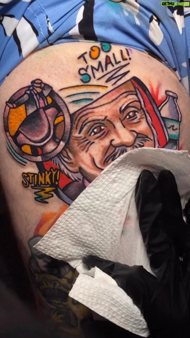 Ruben Rabasa Instagram - #Repost 👏🏼 @iporkedittattoo and @brandosdointats out there doing the best at this. ・・・ #ithinkyoushouldleave