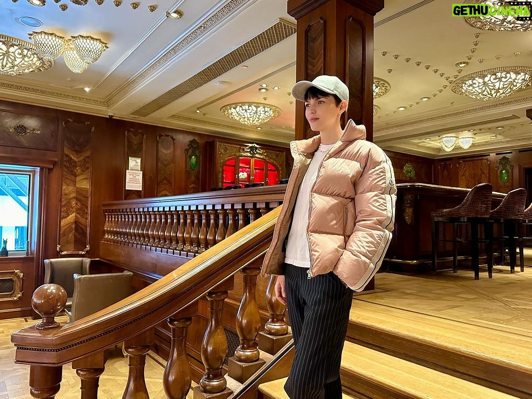Ruby Rose Instagram - Lost in NY Part II 🥰 Plaza Hotel