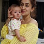 Ruchikaa Kapoor Instagram - Imagine having babies without having to compromise on your sleep cycle … throwback to the Maasi Life 🥲❤️ #QueenRiyana #MaasiLove #weekendmood