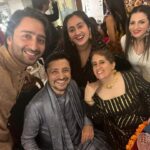Ruchikaa Kapoor Instagram – Just something so wonderful about festivals 🪔💫…
In your 30’s Diwali is all about ‘getting dressed, getting together and ruining your sleep schedule’ 🫣😂…
… Happy Diwaliiiiiii yall ❤️🪔🫶🏻
#TistheseasontobeJolly #LightUp #HappyDiwali #TheGirlWithCurls