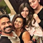 Ruchikaa Kapoor Instagram - New year… Old Us ❤️ my ride or die #bffs #Framily @tanusridgupta @ektarkapoor @mushtaqshiekh