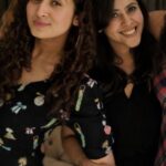 Ruchikaa Kapoor Instagram - It’s National Chocolate Ice Cream Day 🍦 🍫 AND @ektarkapoor ‘s birthday on the same day! Not a coincidence… A tub of chocolate ice cream and a life with @ektarkapoor Is all things happy, joyful and comforting ! Happy birthday to the Queeen of Everything! Love you ❤️🥰😘 #JuneBornsAreTheBest #BdayGirl