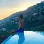 Rudy Mancuso Instagram - To @airbnb, for making this stay beyond memorable, I appreciate you dearly