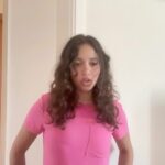 Ruth Righi Instagram - just the first couple parts of this song because instagram likes their videos under 60 seconds. anyway, a little sloppy but a lovely song and i rarely sing on here so voilà 💕