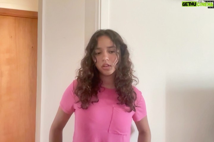 Ruth Righi Instagram - just the first couple parts of this song because instagram likes their videos under 60 seconds. anyway, a little sloppy but a lovely song and i rarely sing on here so voilà 💕