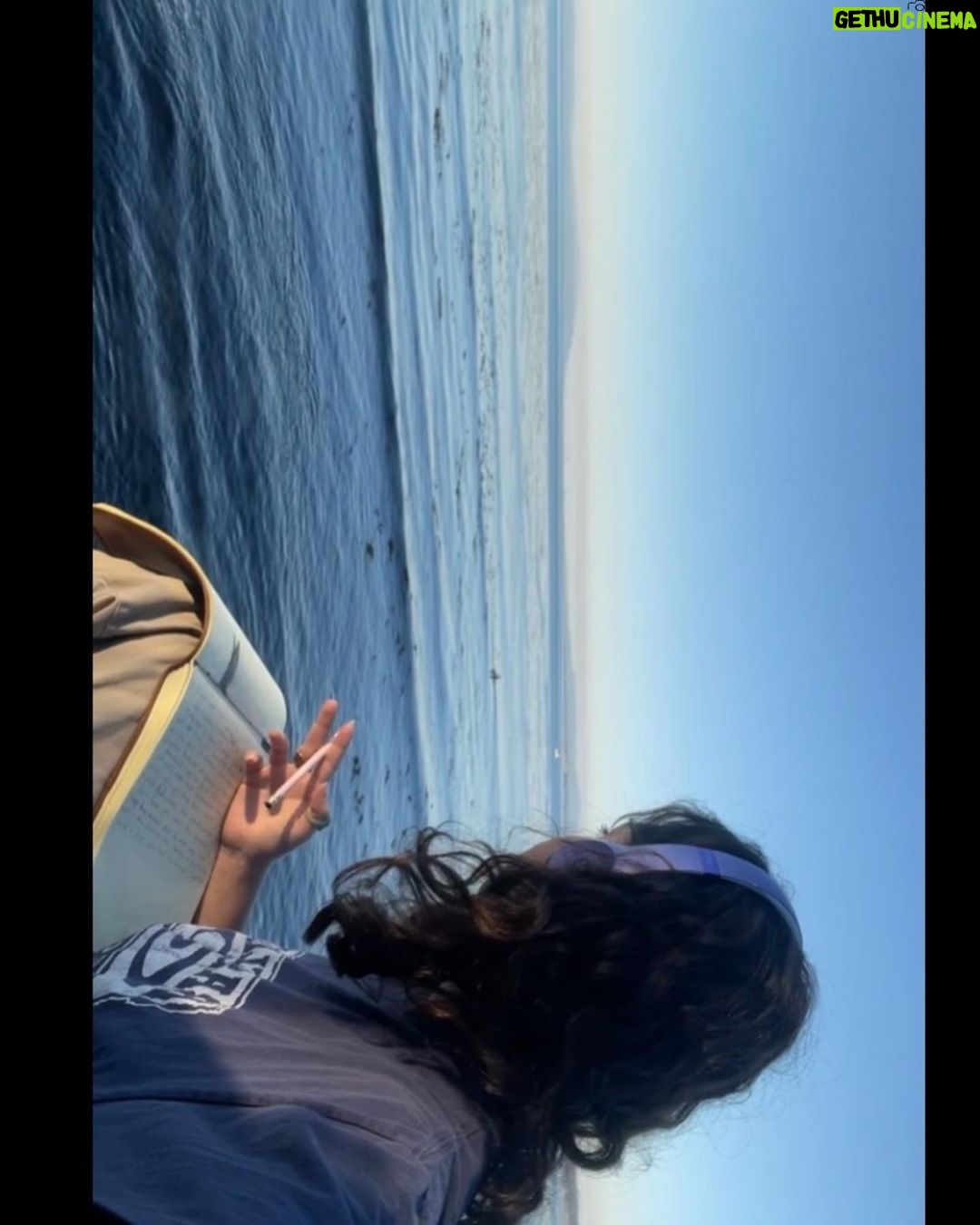 Ruth Righi Instagram - Not to get all sappy on ya earth… but seriously nothing compares to u. Nothing is more beautiful or grounding or worthy of our respect. Iove u madly 💚