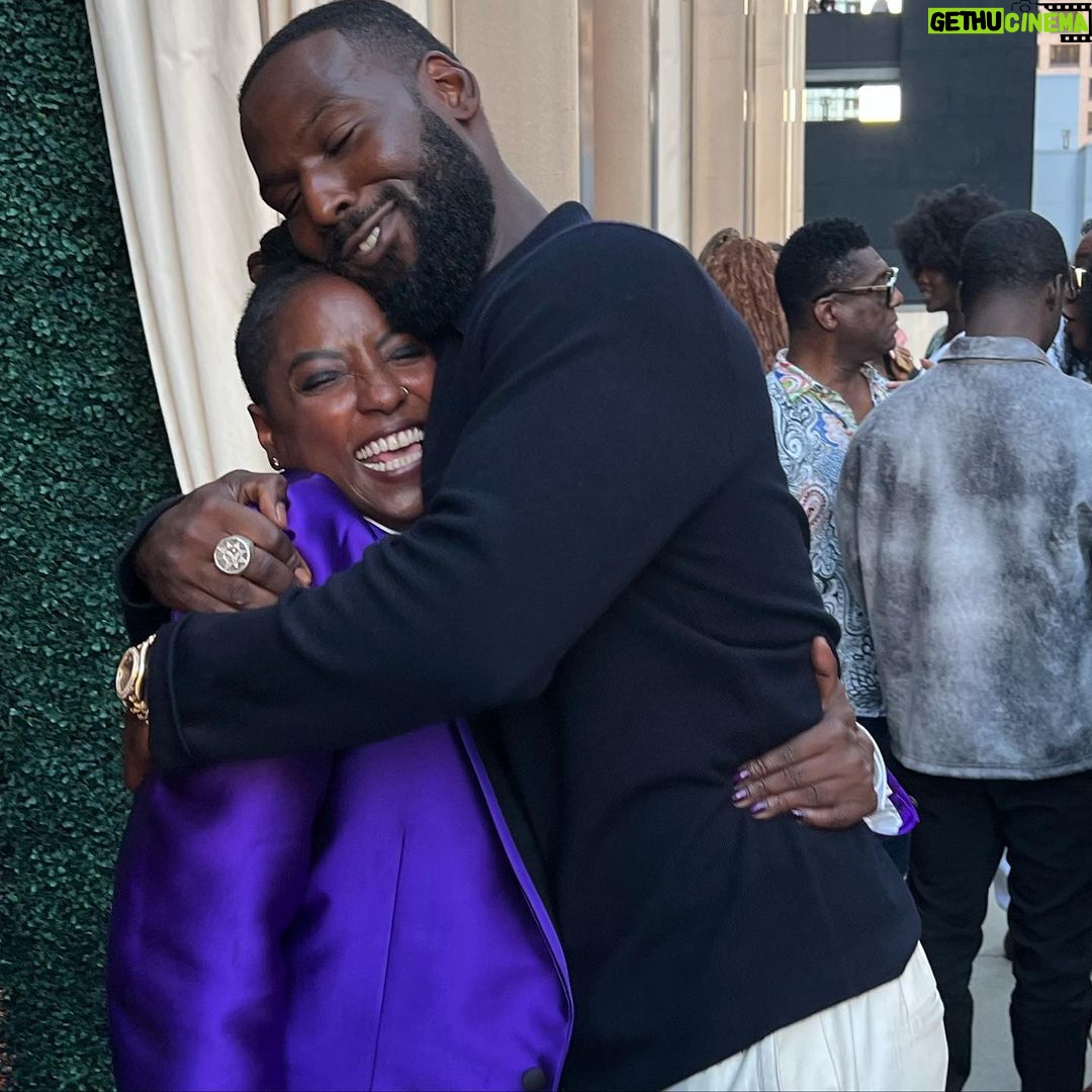 Rutina Wesley - 19.9K Likes - It’s like we never left….he’s a real one. Forever my bro…#HeirsofAfrika