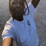 Rutina Wesley Instagram - I keep it natural, cause well, that’s me. Now I can do the other, what have yous, but me at my core, this is it. Chilling in my birks, t-shirt, cause f*** the bra, some tight boy shorts cause yeah I keep it fem too, soaking in those last few minutes of sun. Choose all of me or none of me. Friendships or otherwise… #IChooseMe “.” #SomeTriedItButTheyCantHandleIt or maybe they thought they did 🤷🏿‍♀️ It is what it is….