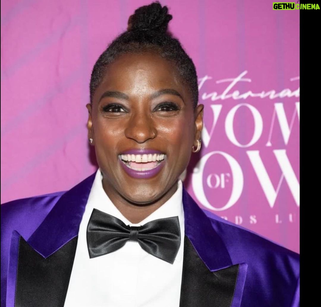 Rutina Wesley Instagram - Let’s get a little closer…Earl is my favorite photographer in the game when it comes to that red carpet. He always captures me in my best light. 🙏🏿 Makeup: @savvystarbeauty Hair: @tallulahm Suit: @albalegacy #HeirsofAfrika 📸 @gipiii