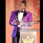 Rutina Wesley Instagram - Seeing old friends, meeting new friends…joy was in the “Heir”. 💜💜💜 Thank you mama @koshiemills and @heirsofafrika for having me. Makeup: @savvystarbeauty Hair: @tallulahm Suit/Accessories: @albalegacy Sneaks: Dunk Supremes 📸 @gettyimages
