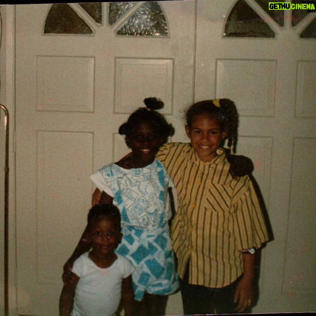 Rutina Wesley Instagram - Cousins. #SWIPE 👉🏿 For that blast from the past. 😂 We are the oldest. We grew up together and our bond has never wavered. #Reunited and it feels so good…💜💜💜