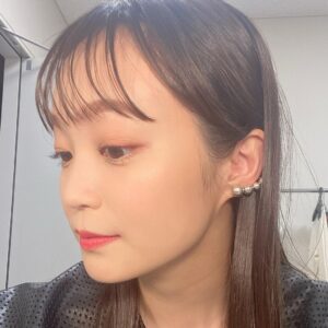 Ryo Sato Instagram - 今回もヘアメイクは おしゃかわ 手塚さん@hiromi__tezuka にお願い致しました🐻‍❄️✨
手塚さんのページでもかわいくて、おしゃれなメイクや、素敵なモデルさんたちのメイクもチェックできるのでぜひ🤍
　
#死刑にいたる病
@siymovie
