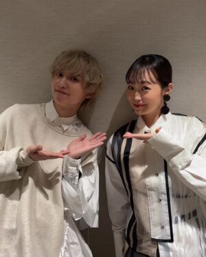 Ryo Sato Instagram - 風間さん@hiroki_kazama がフィルムカメラで撮ってくれた、ゆうたろうくん @aaaoe__ とのニコニコ写真📸💫✨
　
#チェリまほthemovie 
#30歳まで童貞だと魔法使いになれるらしい
#殺さない彼と死なない彼女 ←ちゃっかり