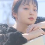 Ryo Sato Instagram - 歩道橋にて。 camera @takuyasakawaki hair & make @hiromi__tezuka styling @chikasugimo__