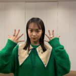 Ryo Sato Instagram – 💚付け襟
@ymym.tokyo
　
💚ニット、ワンピース
@manana_suerte
　
💚左耳ピアス
💚右手人差し指ハートリング
@valentine___tokyo
　
💚右耳イヤカフ
💚左手セラミックリング
@meitian._
　
💚右手薬指ガラスリング
@mile__.a

💚　styling by @chikasugimo__ 💚
💚　hair and make up by @hiromi__tezuka 💚