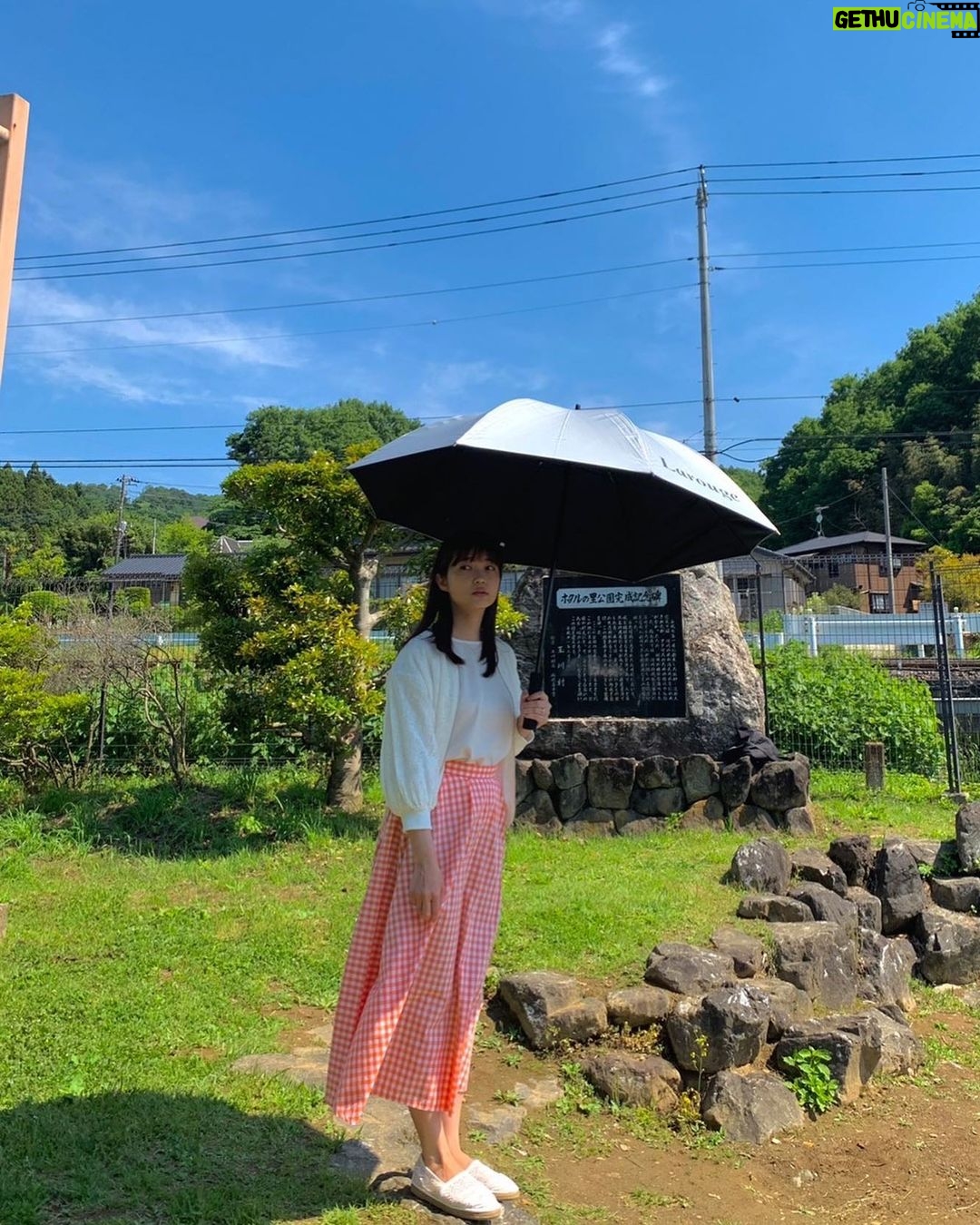 Ryo Sato Instagram - 日差しがとっても強い。煮えそう。。 #悪女のすべて