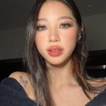 Ryu Won Instagram - Happy valentine’s day🖤 Vday can’t even make me wear pink or red🤭🤍