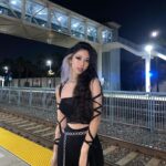 Ryu Won Instagram - I wanna go on train trips✨🖤