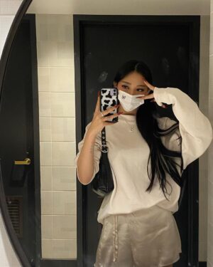Ryu Won Instagram - Novemba(maybe oct included) foto dump