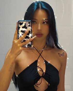Ryu Won Instagram - I’m da birthday gworl
