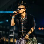 SANTAWORLDVIEW Instagram - 投稿かなり遅れてしまいましたが、 改めて横浜レゲエ祭に出演出来た事にとても感謝しています。 思えば2014年のROAD TOレゲエ祭に出演していたLEONの LIVEを、ステージの下から観ていた俺が、時を経て横浜レゲエ祭のファイナルという最高の舞台に立てた事が何よりの誇りあり、更に活力を獲れました。 貴重な体験をさせて頂き 有難う御座いました！　 @mastasimon @samicrown_lens @mightycrown @mightycrown_entertainment やっぱり横浜は最高だ。 📸 @cherrychillwill 📸 @junya_thirdeye